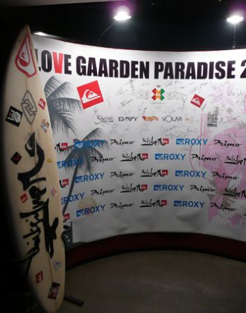 Quiksilver_Love_paradise_pa